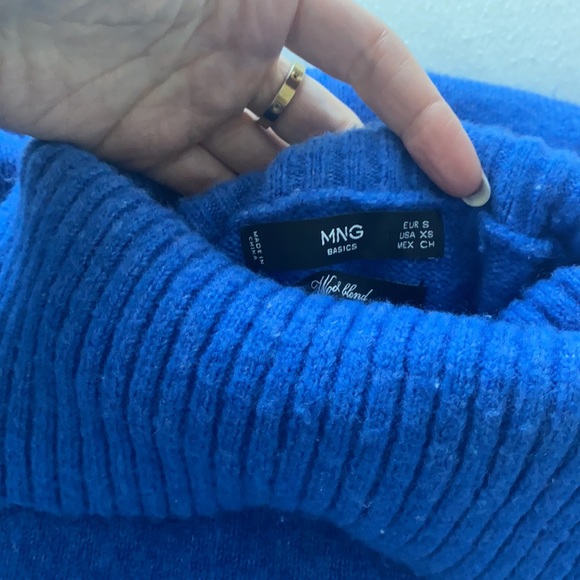 Mango Knit Turtleneck - Picture 3 of 3